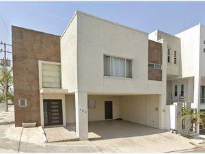 Casa en Venta en Cumbres Elite Monterrey