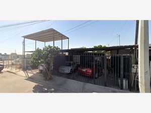 Casa en Venta en Villa Lomas Altas Mexicali