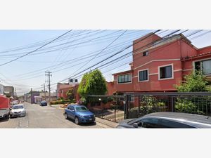 Casa en Venta en Santa Cruz del Monte Naucalpan de Juárez