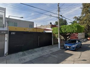 Casa en Venta en La Calma Zapopan