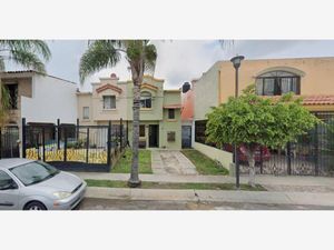 Casa en Venta en Paseos de Santiago Tonalá