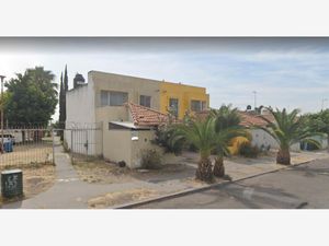 Casa en Venta en Los Ciruelos Tlajomulco de Zúñiga