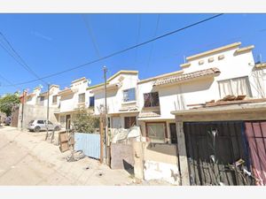 Casa en Venta en Urbi Quinta del Cedro Tijuana