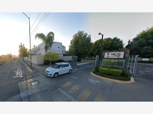 Casa en Venta en Jardines de las Fuentes Zapopan