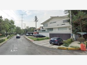 Casa en Venta en Rincon del Pedregal Tlalpan