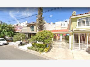 Casa en Venta en Circunvalacion Oblatos Guadalajara