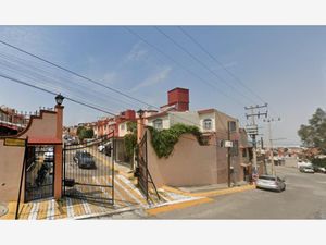 Casa en Venta en Real del Bosque Tultitlán