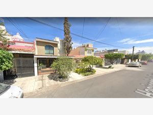 Casa en Venta en Circunvalacion Oblatos Guadalajara