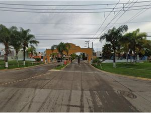 Casa en Venta en Jardines Del Edén Tlajomulco de Zúñiga