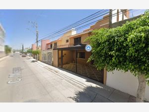 Casa en Venta en Arboledas de Ibarrilla León