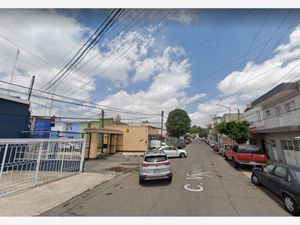 Casa en Venta en Rincon de Agua Azul Guadalajara