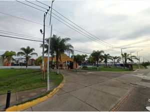 Casa en Venta en Jardines Del Edén Tlajomulco de Zúñiga