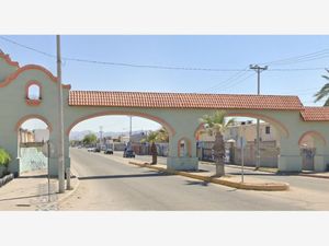 Casa en Venta en Hacienda de Los Portales Mexicali