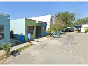 Casa en Venta en INFONAVIT Benito Juárez Juárez