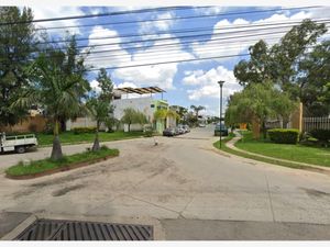 Casa en Venta en Callejón del Bosque Zapopan