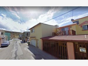 Casa en Venta en Villa del Real 2da. Sección Ensenada