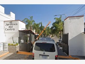 Casa en Venta en Jardines del Centro Celaya