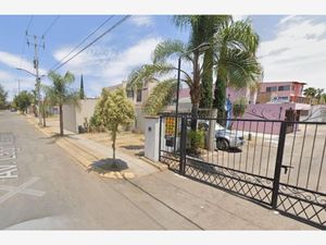 Casa en Venta en Geovillas La Arbolada Tlajomulco de Zúñiga