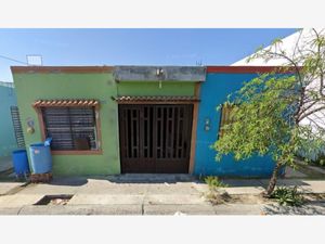 Casa en Venta en INFONAVIT Benito Juárez Juárez