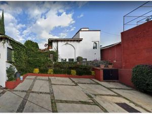 Casa en Venta en San Nicolás Totolapan La Magdalena Contreras