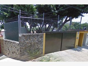 Casa en Venta en Palmira Tinguindin Cuernavaca