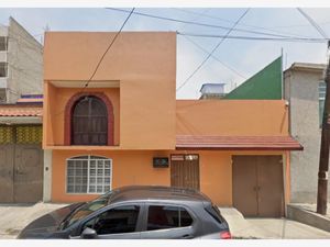 Casa en Venta en Pedregal de Santa Úrsula Coyoacán