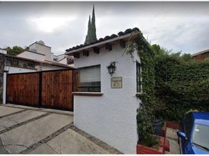 Casa en Venta en San Nicolás Totolapan La Magdalena Contreras