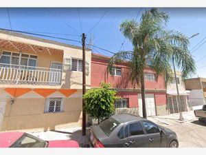 Casa en Venta en Postes Cuates (Federalismo) Guadalajara