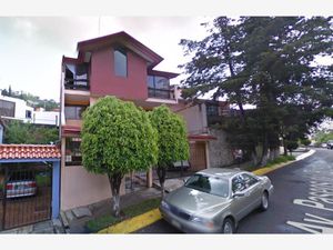 Casa en Venta en Vista del Valle II, III, IV y IX Naucalpan de Juárez