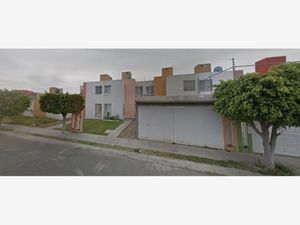 Casa en Venta en Los Olivos Residencial Celaya