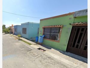 Casa en Venta en INFONAVIT Benito Juárez Juárez