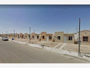 Casa en Venta en Villa Lomas Altas 2da. Sección Mexicali