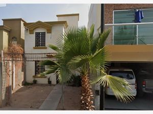 Casa en Venta en Villas del Humaya Culiacán