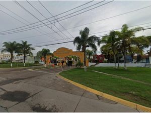 Casa en Venta en Jardines Del Edén Tlajomulco de Zúñiga