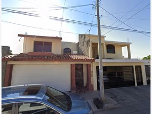 Casa en Venta en Villas de Cortés Culiacán