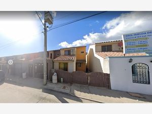 Casa en Venta en Los Encinos Ensenada