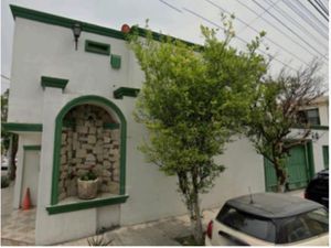 Casa en Venta en Valle del Topo Chico Monterrey