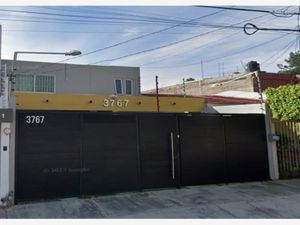 Casa en Venta en La Calma Zapopan