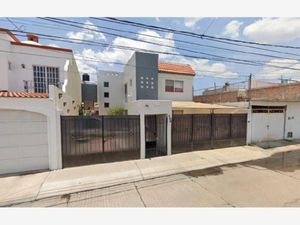 Casa en Venta en Montebello Aguascalientes