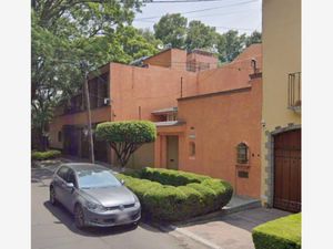 Casa en Venta en Del Carmen Coyoacán