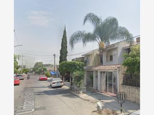 Casa en Venta en El Dean Guadalajara