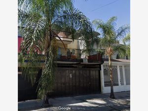 Casa en Venta en Lagos de Oriente Guadalajara