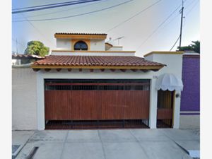 Casa en Venta en Colinas de Santa Barbara Colima