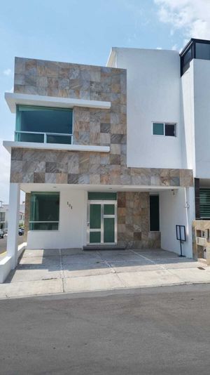 VENTA DE CASA EN CENTRO SUR