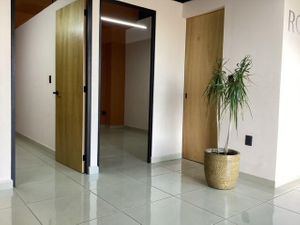 Local en renta primer piso 63 m2 Zona Mirador, Queretaro