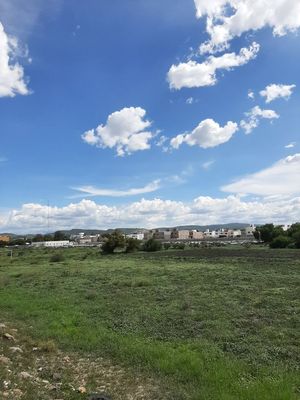 VENTA DE TERRENO COMERCIAL EN CORREGIDORA A UN LADO DE LA EBC