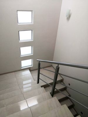 Casa nueva en venta con cuarto de servicio y Roof Garden Juriquilla