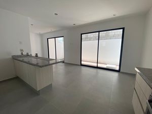 Linda casa en venta en condominio en San Isidro Juriquilla