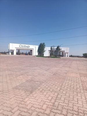 Terreno en venta Family Club  Ciudad Maderas Corregidora