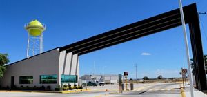 Bodega en renta Parque Industrial Novotech Colon, a 5km del Aeropuerto Qro